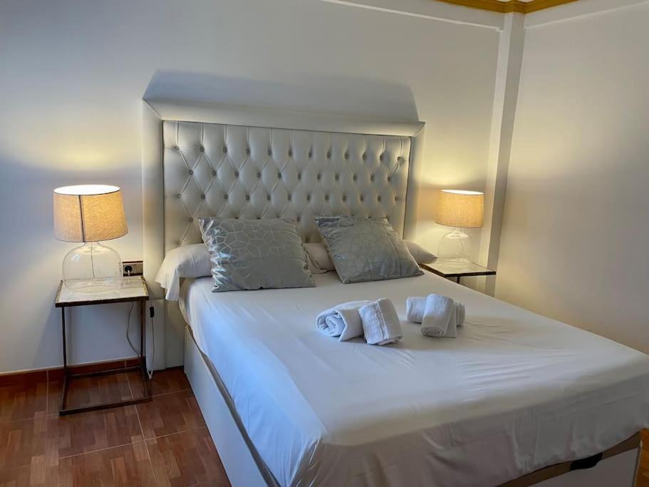 La Puerta De La Mezquita Apartment Kordoba Bagian luar foto